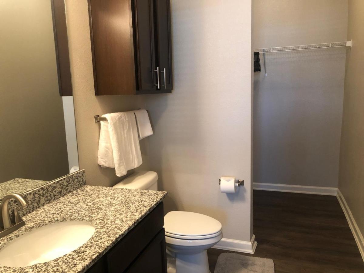 Spacious Furnished Resort Style Apartments Tomball Zimmer foto