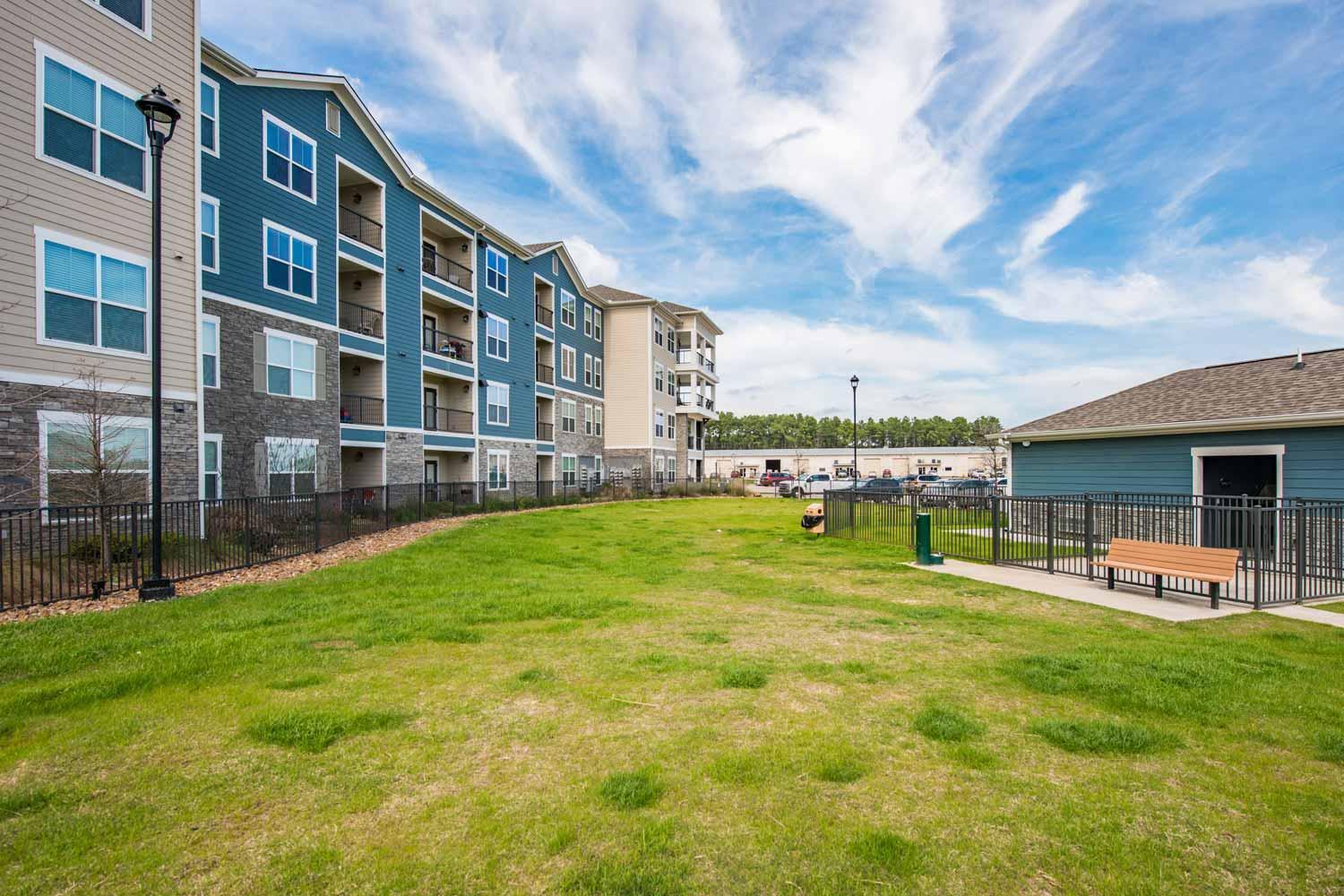Spacious Furnished Resort Style Apartments Tomball Exterior foto